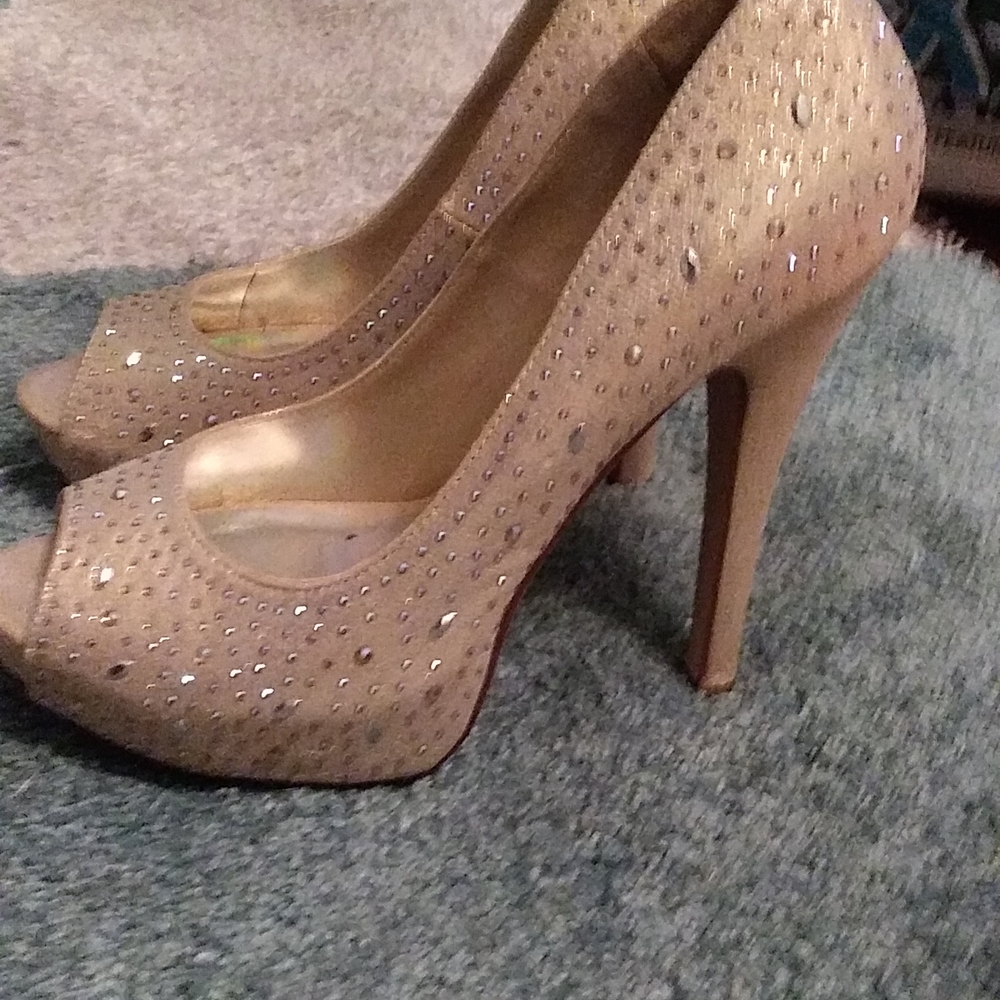 champagne metallic heels